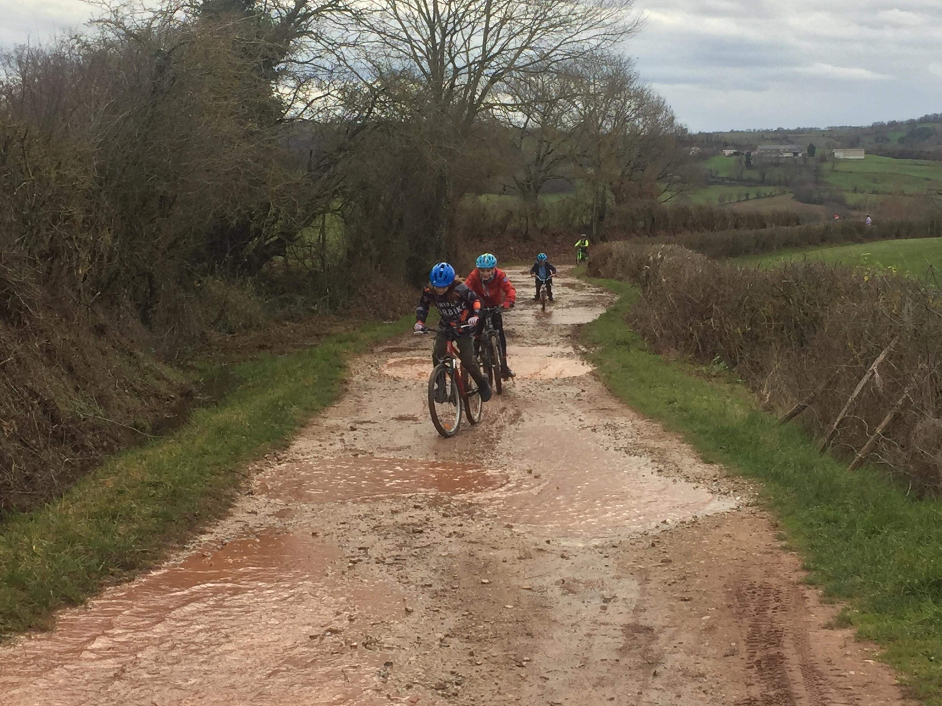 received_1486954931469097